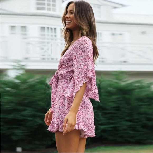 Cinderose Playsuit Romper from Mura Boutique size xs - Picture 4 of 14